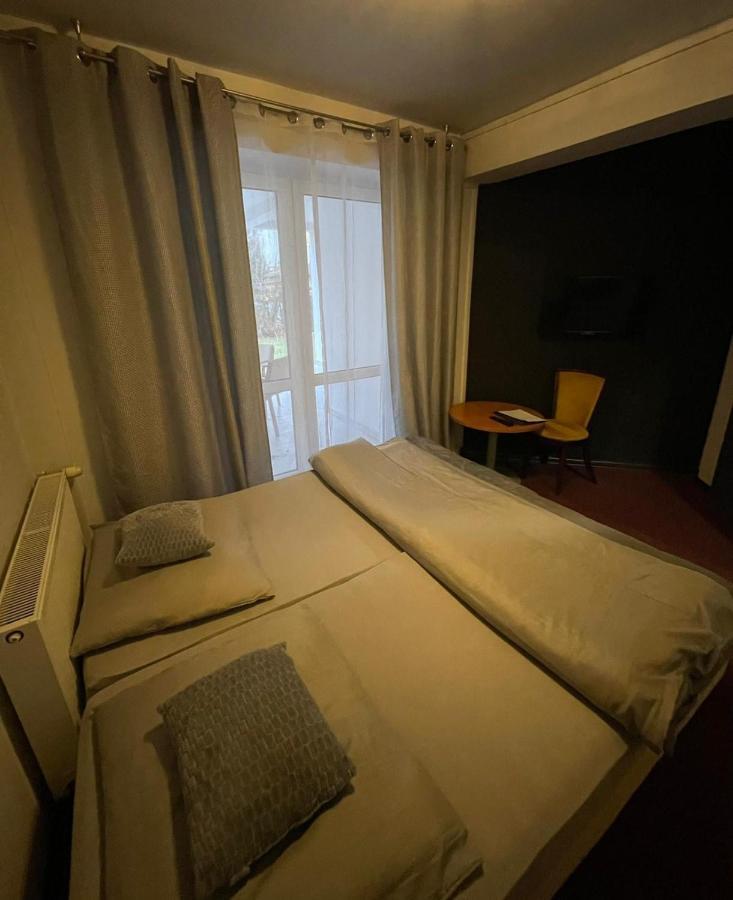 Willa Kaskada Lomianska 33 Warszawa Bagian luar foto
