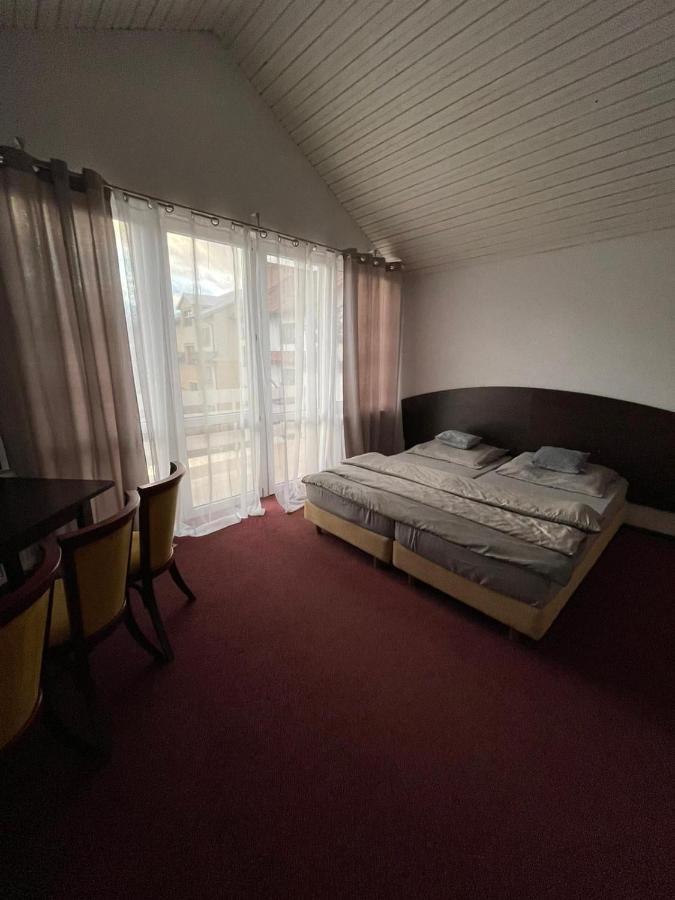 Willa Kaskada Lomianska 33 Warszawa Bagian luar foto